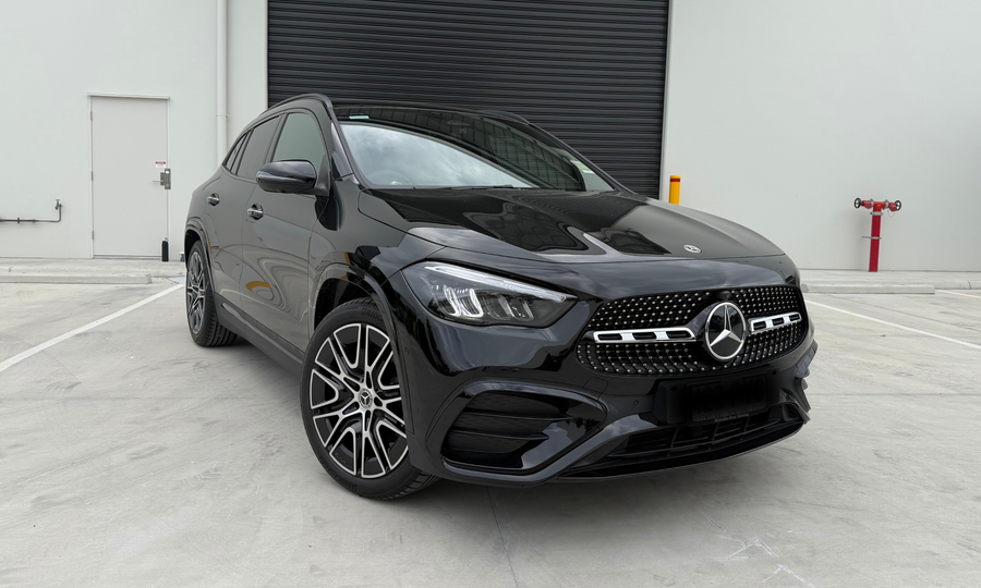 Mercedes Benz GLA200 detail